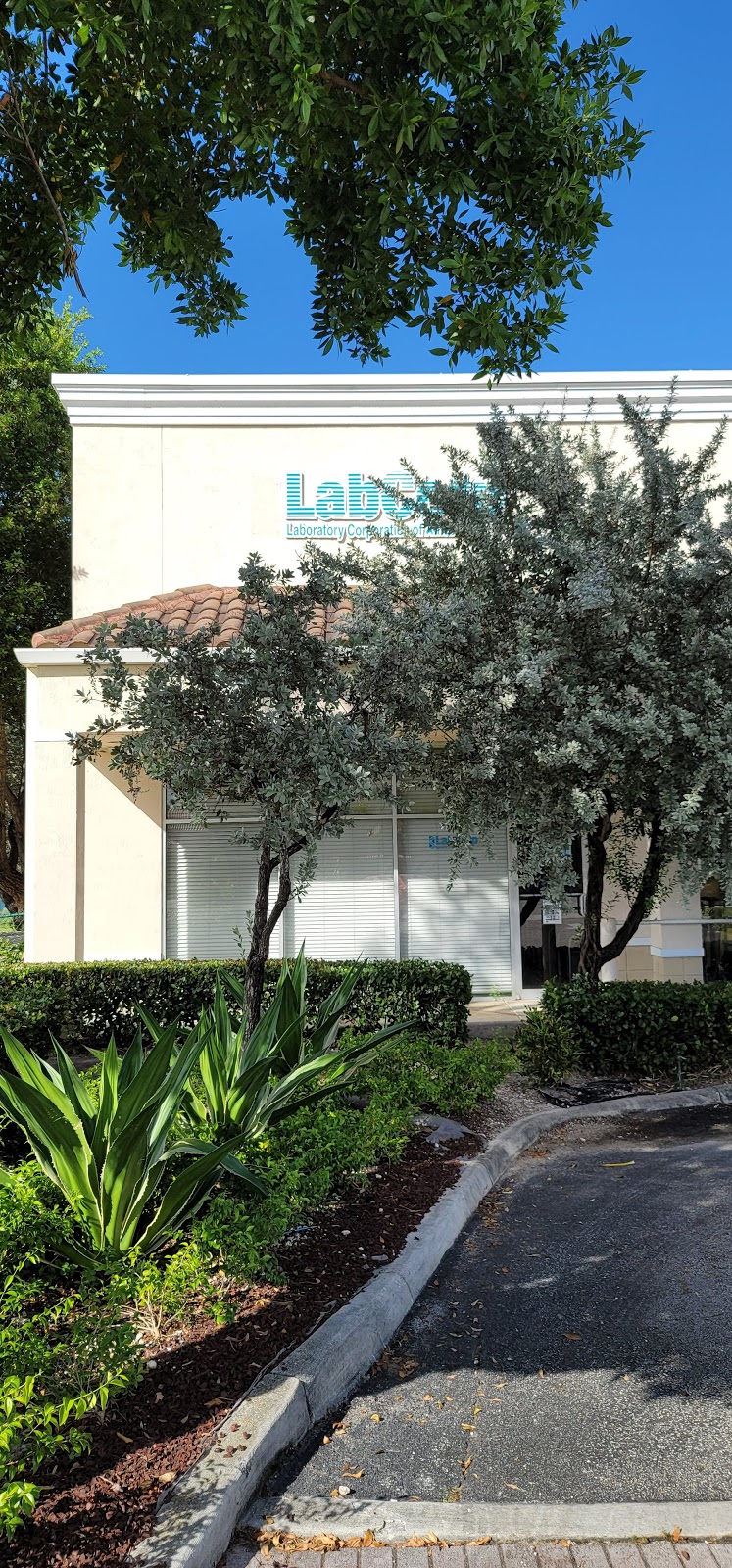 Photo of LabCorp West End COVID Testing at Bird Village Plaza, 14713 SW 42nd St Ste 101, Miami, FL 33185, USA