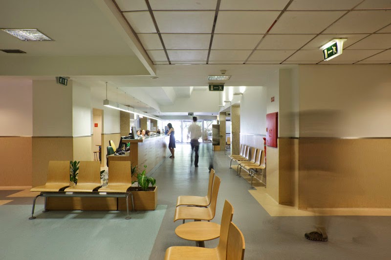 Photo of Hospital Da Luz Porto COVID Testing at R. Beato Inácio de Azevedo 61, 4100-284 Porto, Portugal