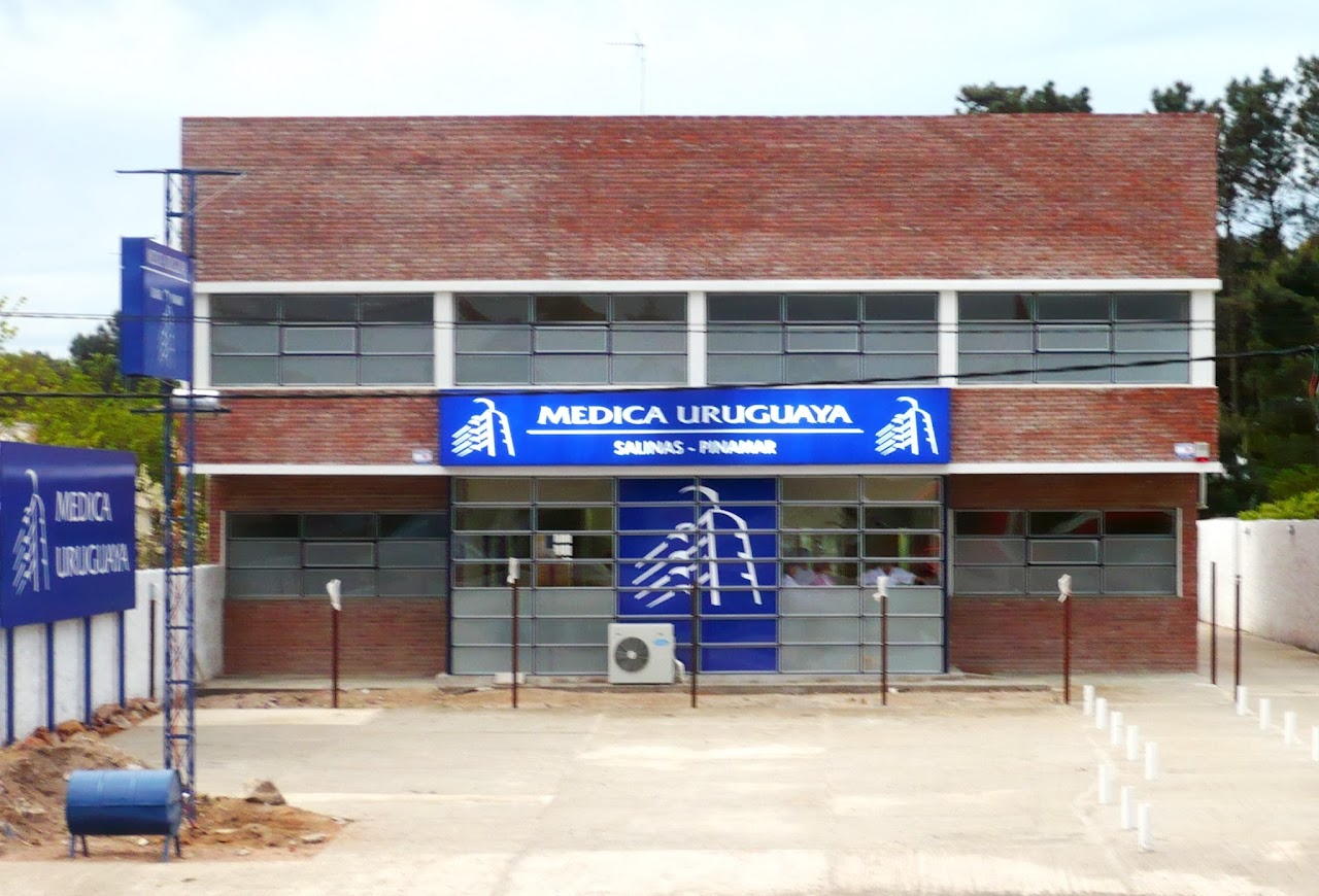 Photo of Médica Uruguaya Salinas COVID Testing at 65F6+W7X, 15100 Salinas, Canelones Department, Uruguay