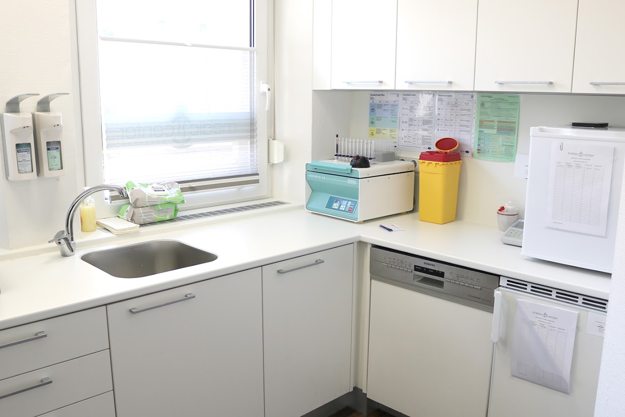 Photo of Medic Center Nürnberg Mitte COVID Testing at Gibitzenhofstraße 150, 90443 Nürnberg, Germany