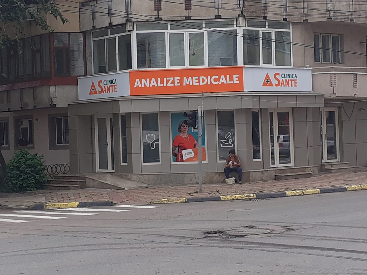 Photo of Clinica Sante Tecuci COVID Testing at Strada Gheorghe Petrașcu 40, Tecuci 805300, Romania