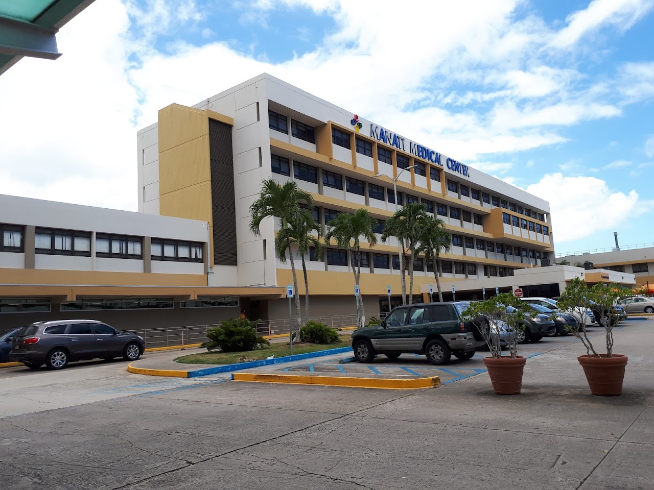 Photo of Manatí Medical Center Manatí COVID Testing at Calle Hernandez Carrion, Manatí, 00674, Puerto Rico