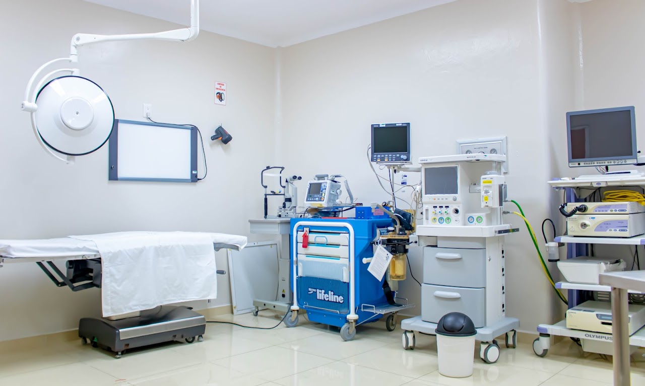 Photo of Hospital Joya Zona Hotelera COVID Testing at Blvd. Francisco Medina Ascencio 2485, Zona Hotelera, Zona Hotelera Nte., 48333 Puerto Vallarta, Jal., Mexico