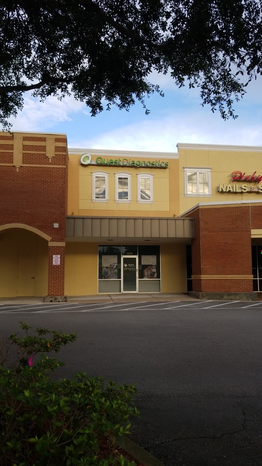 Photo of Quest Diagnostics Winter Haven COVID Testing at 1372 6th St NW, Winter Haven, FL 33881, USA
