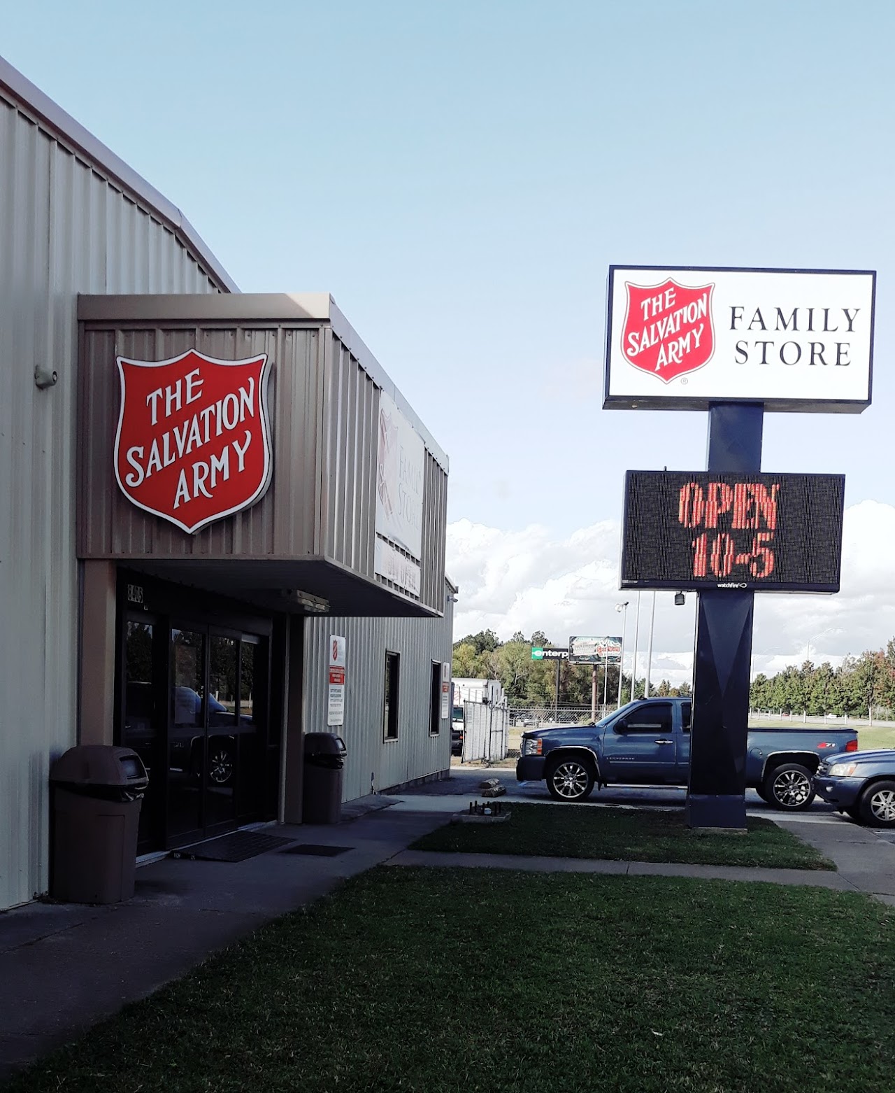Photo of Curative The Salvation Army - Gulfport Kiosk COVID Testing at 8405 US 49, Gulfport, MS 39501, USA
