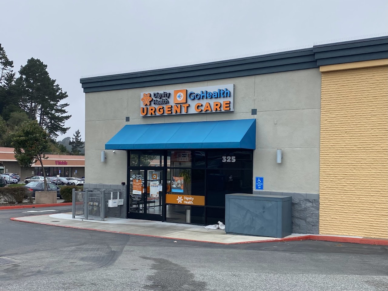 Photo of Curative (UNINSURED SELF-PAY) Daly City - Serramonte Blvd (SAME DAY AVAILABLE) COVID Testing at 699 Serramonte Blvd, Daly City, CA 94015, USA